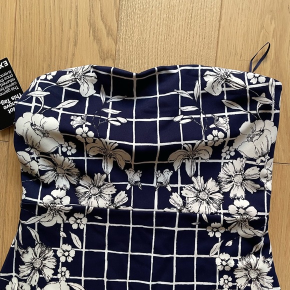 Express Strapless Navy with White Floral Print Dress - Picture 10 of 11